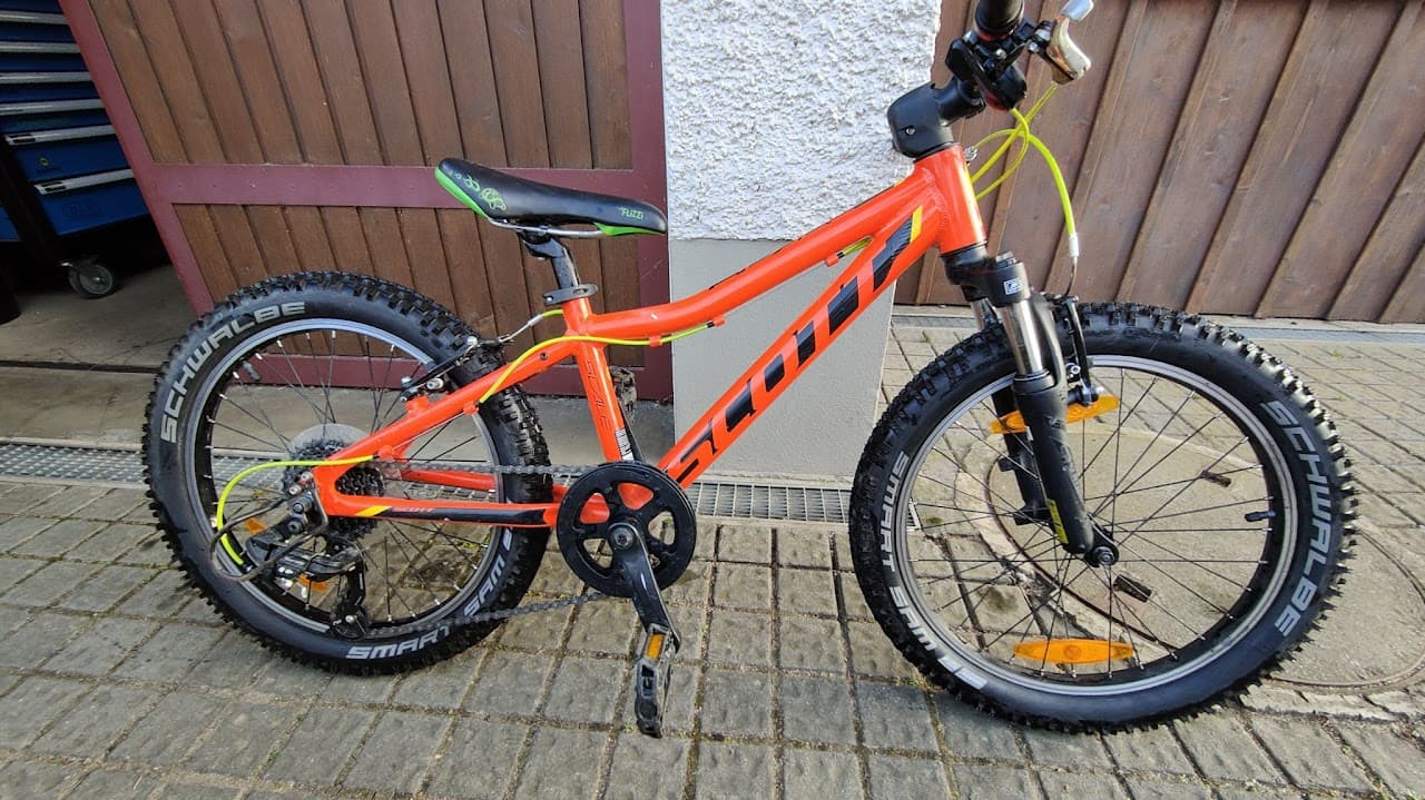Scott Scale 20